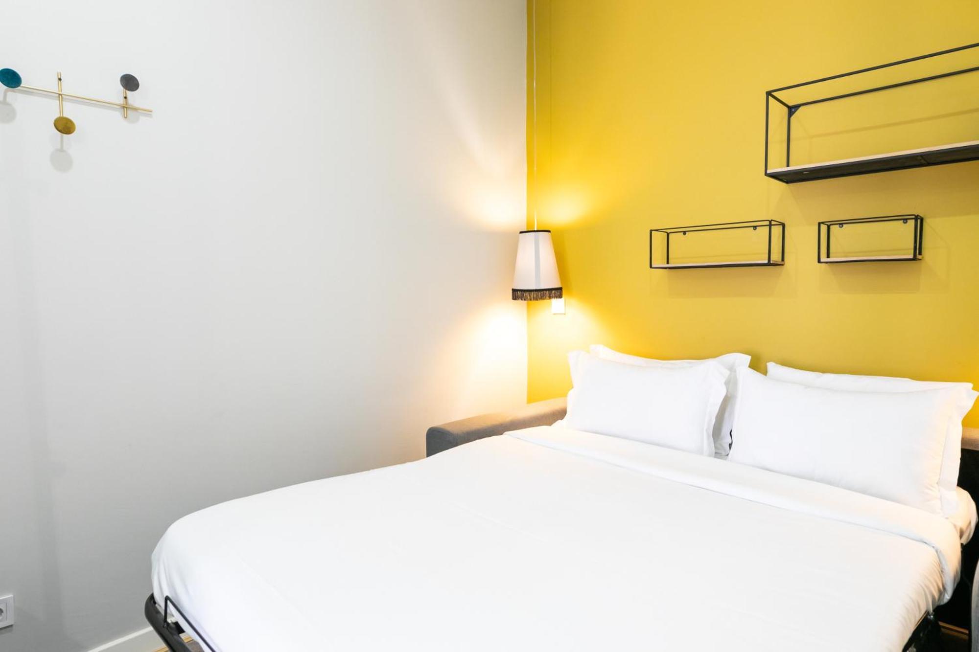 85 & By Ridan Lisboa